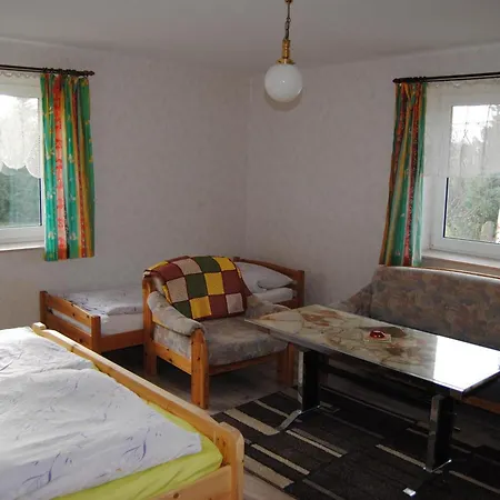 In Beliebtem Gaestehaus Mit Fahrradverleih Und Broetchenservice Апартаменты Windeby